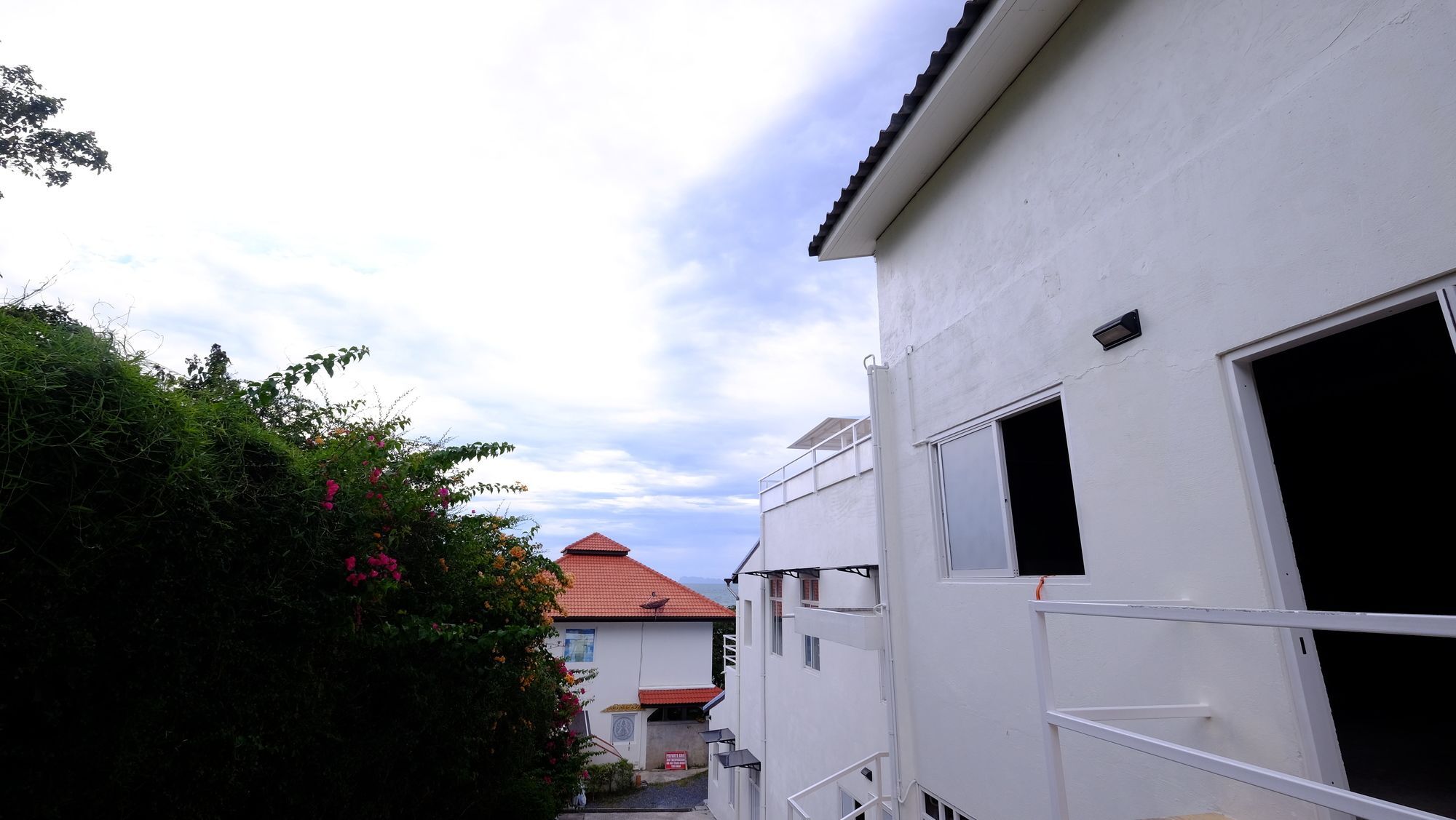Aparthotel Baan Jai Dee Front