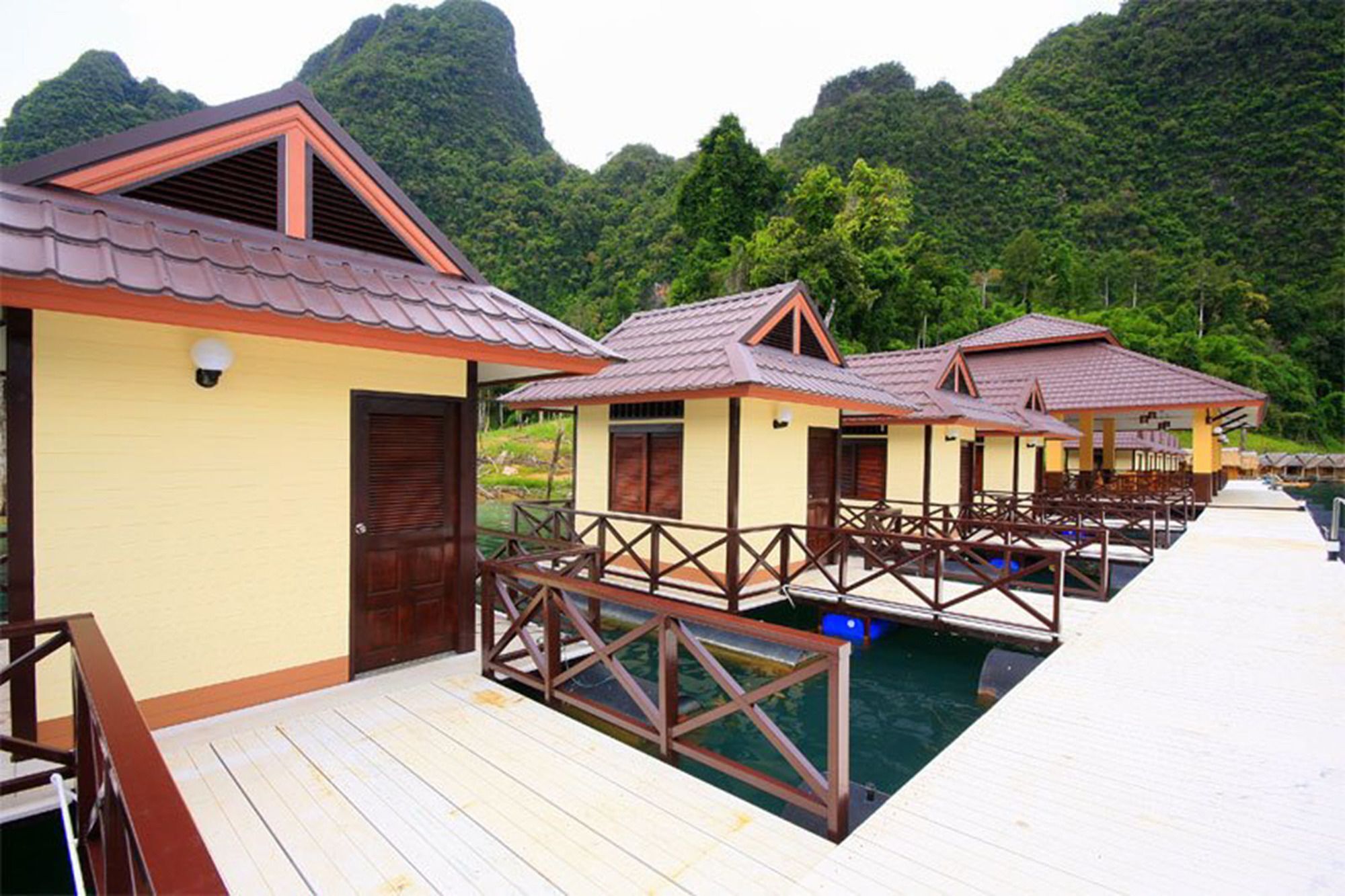 Saichol Floating