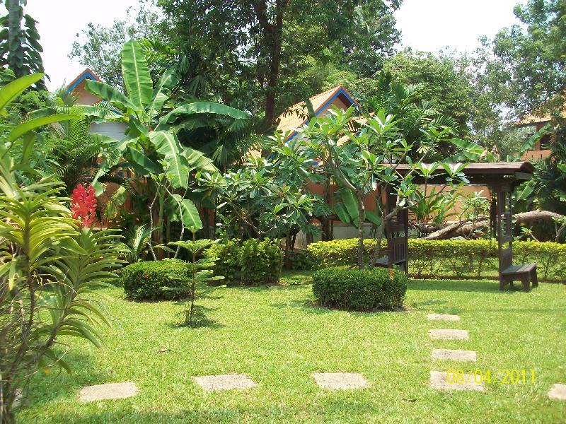 Lawana Resort 3*