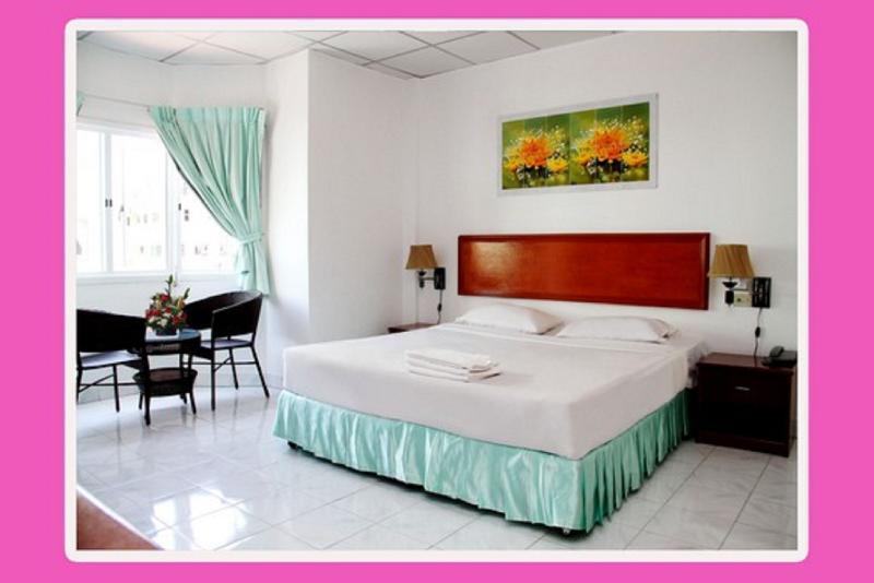 Welcome @ Karon Beach. Single From Only 500 Baht Casa de hóspedes Phuket