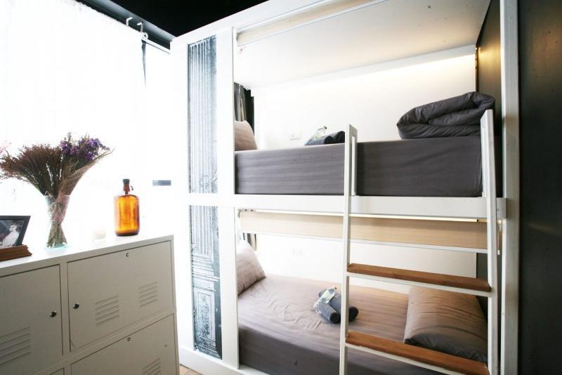 Shade House - Downtown Hostel