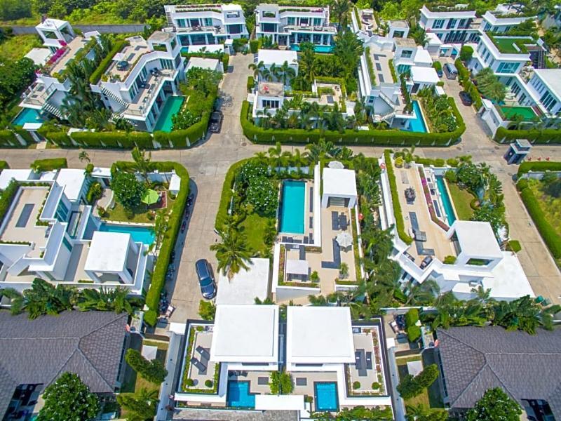 Colibri Pool Pattaya Jomtien Beach