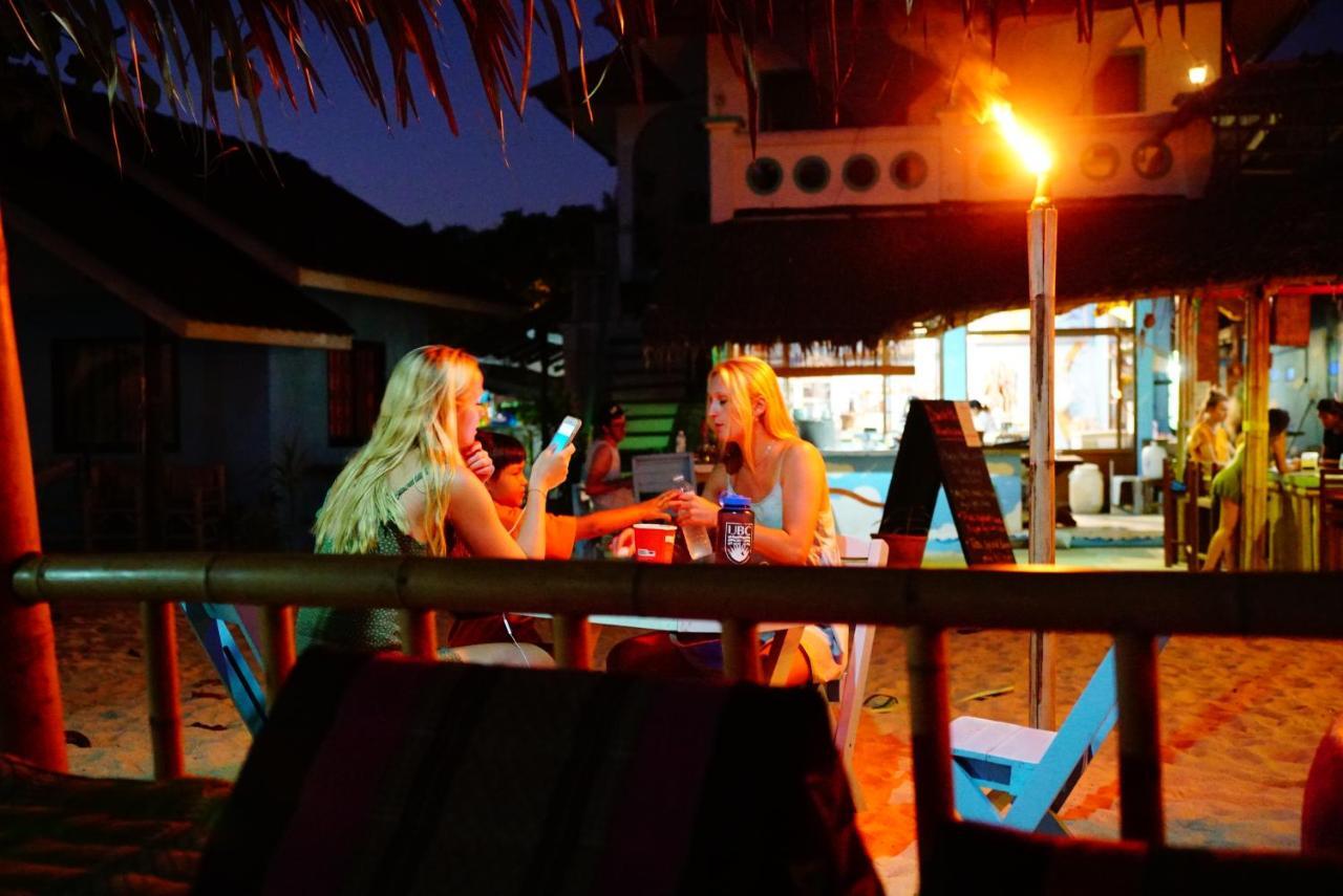 Dancing Elephant Club Baan Tai