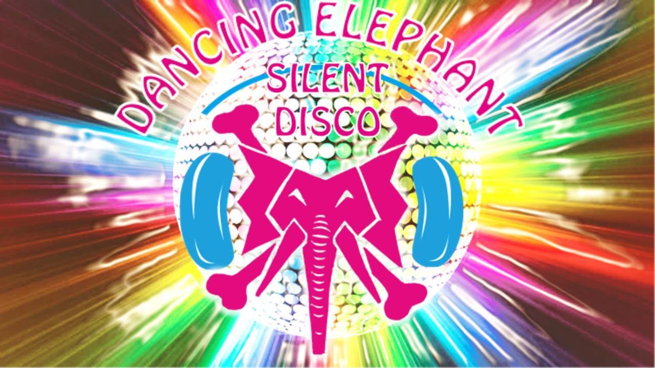 Hostel Dancing Elephant Club Baan Tai