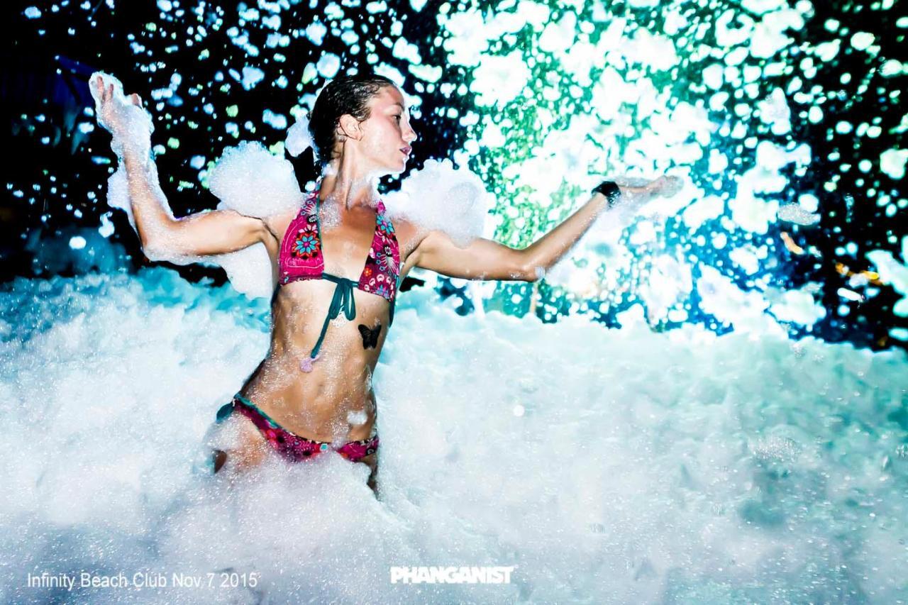 Infinity Club & Koh Phangan *