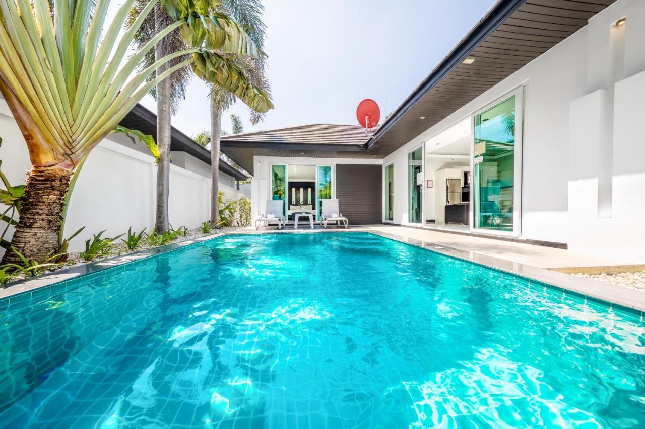 Colibri Pool Pattaya Jomtien Beach