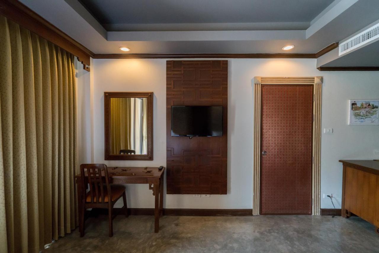 Minatale Phuket Hotel 3*