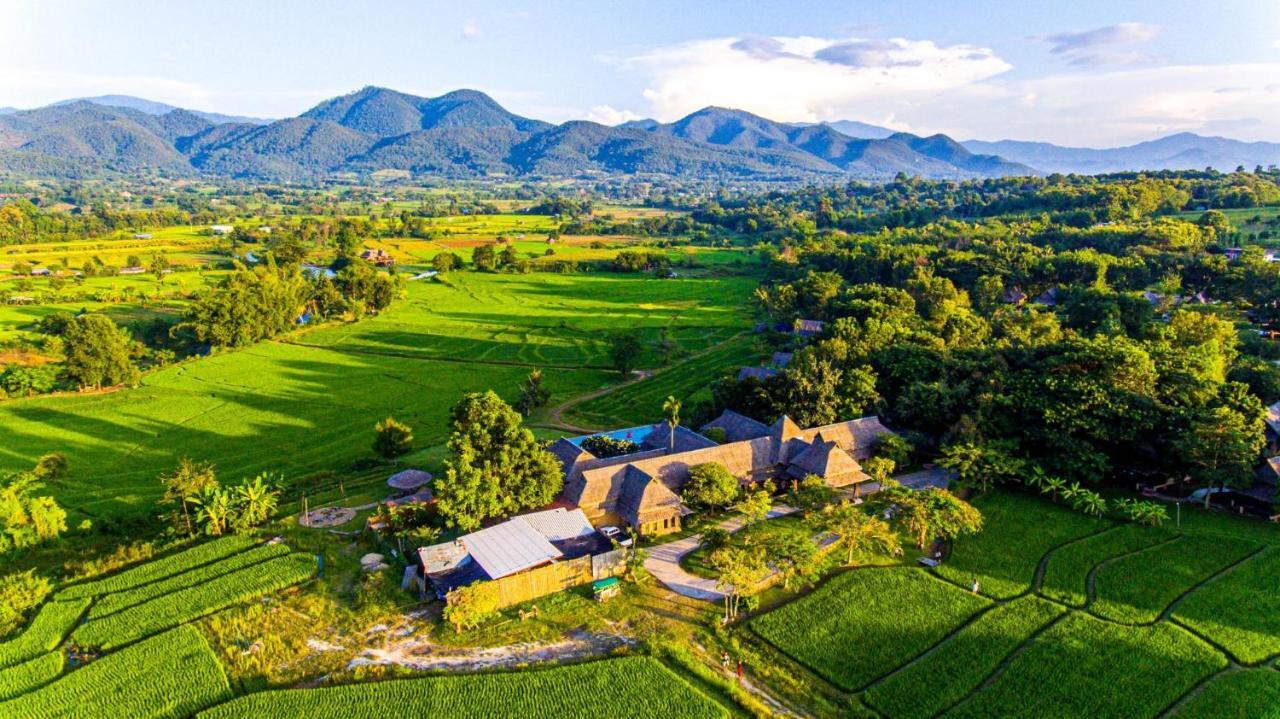 Lodge Phu Pai Art *