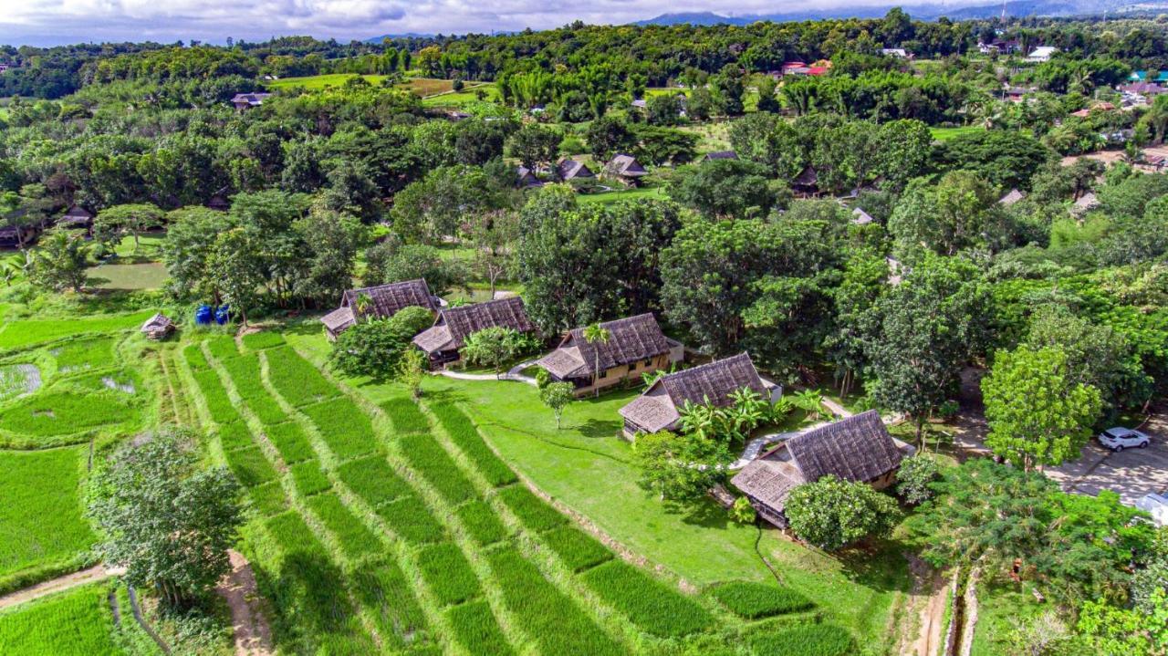 Phu Pai Art Lodge *