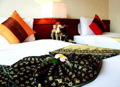 C & N Patong, Phuket 3*