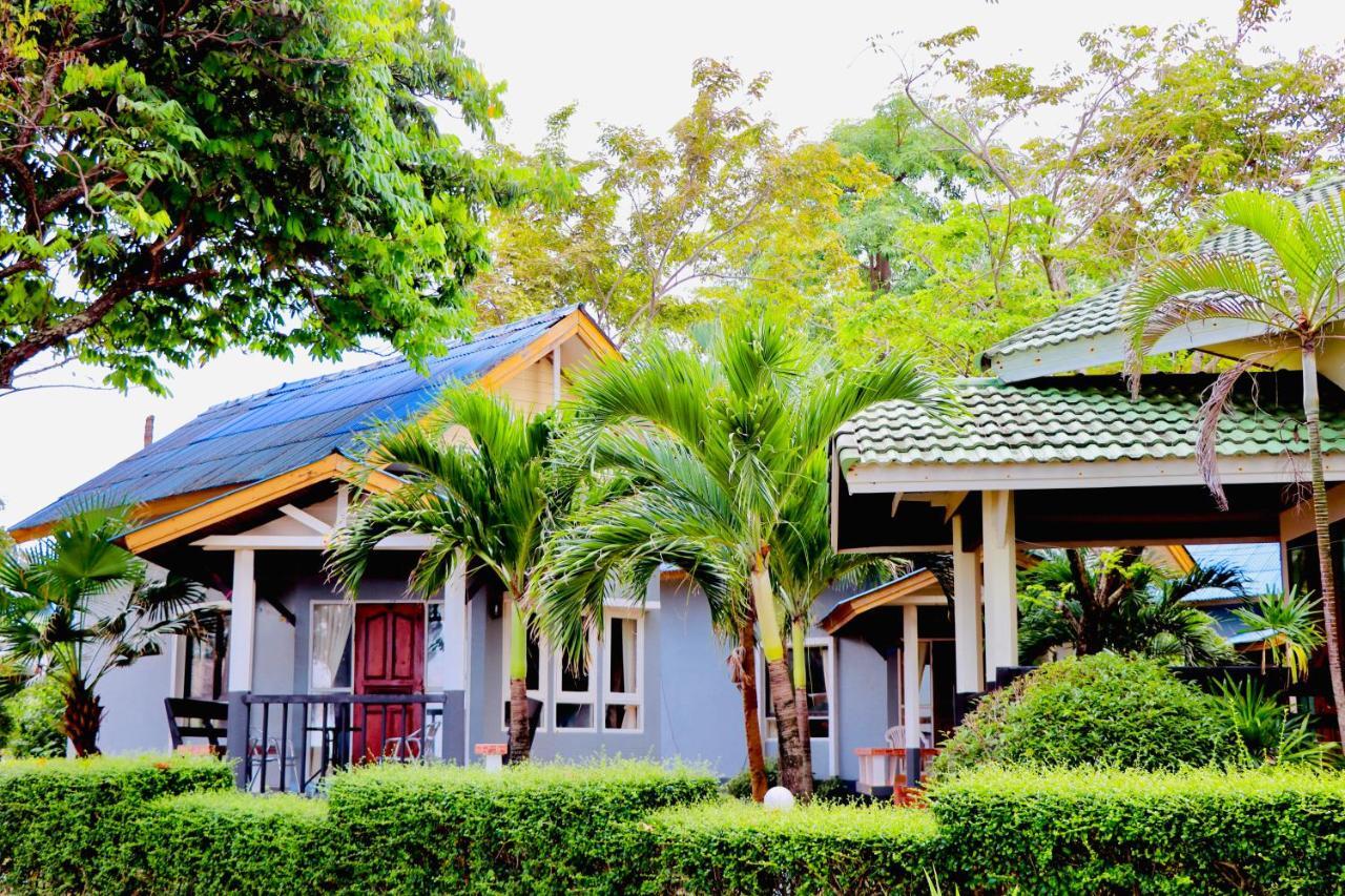 Lanta Palm , - Hotel 2*