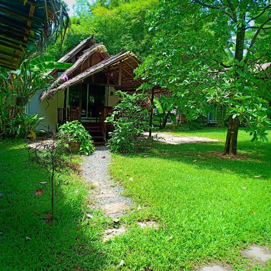 Journey's End Homestay *
