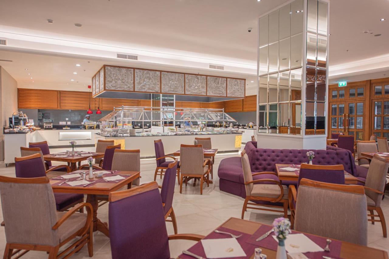 Hotel The Empress Premier - Sha Extra Chiang Mai