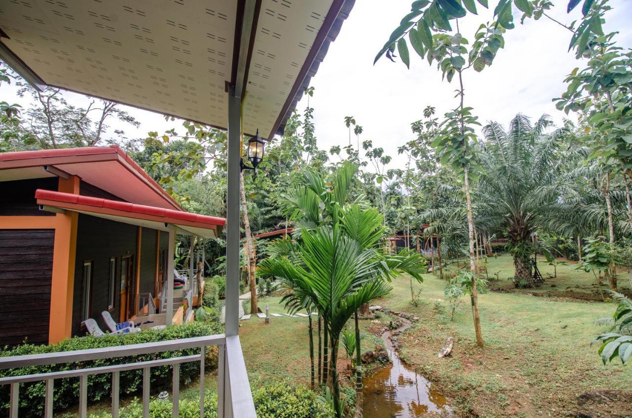 Khum Maikaew Koh Lanta