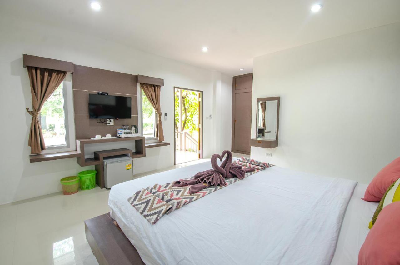 Khum Maikaew Resort 2*