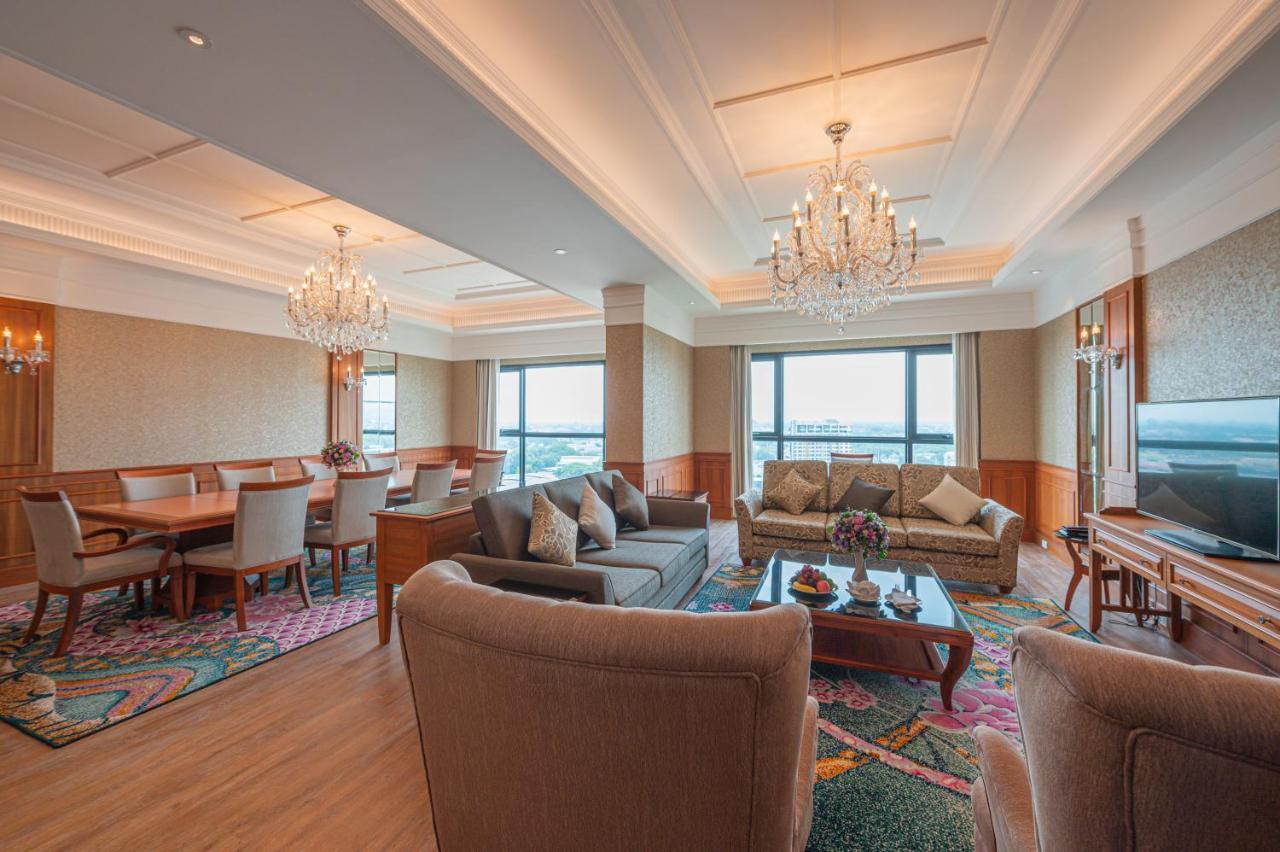 The Empress Premier - Sha Extra Hotel