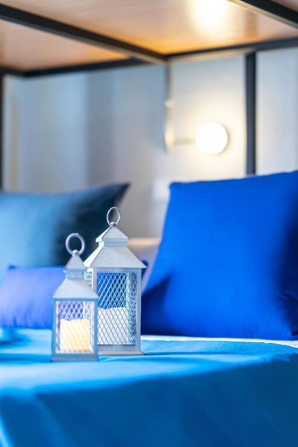 Warm Casa Chiangmai Albergue *