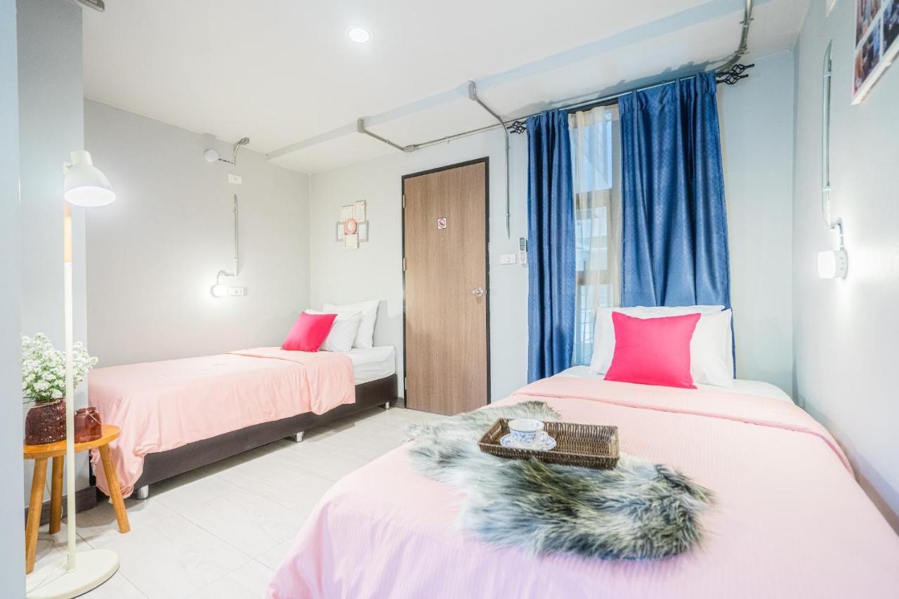 Warm Casa Chiangmai Albergue