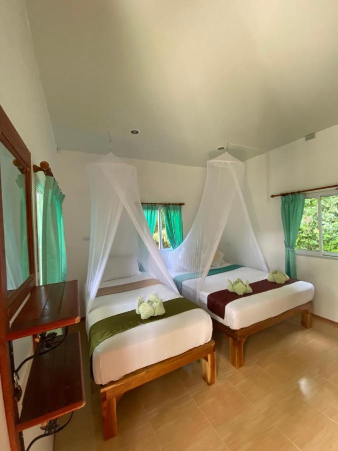 Resort Khaosok Bamboo Huts