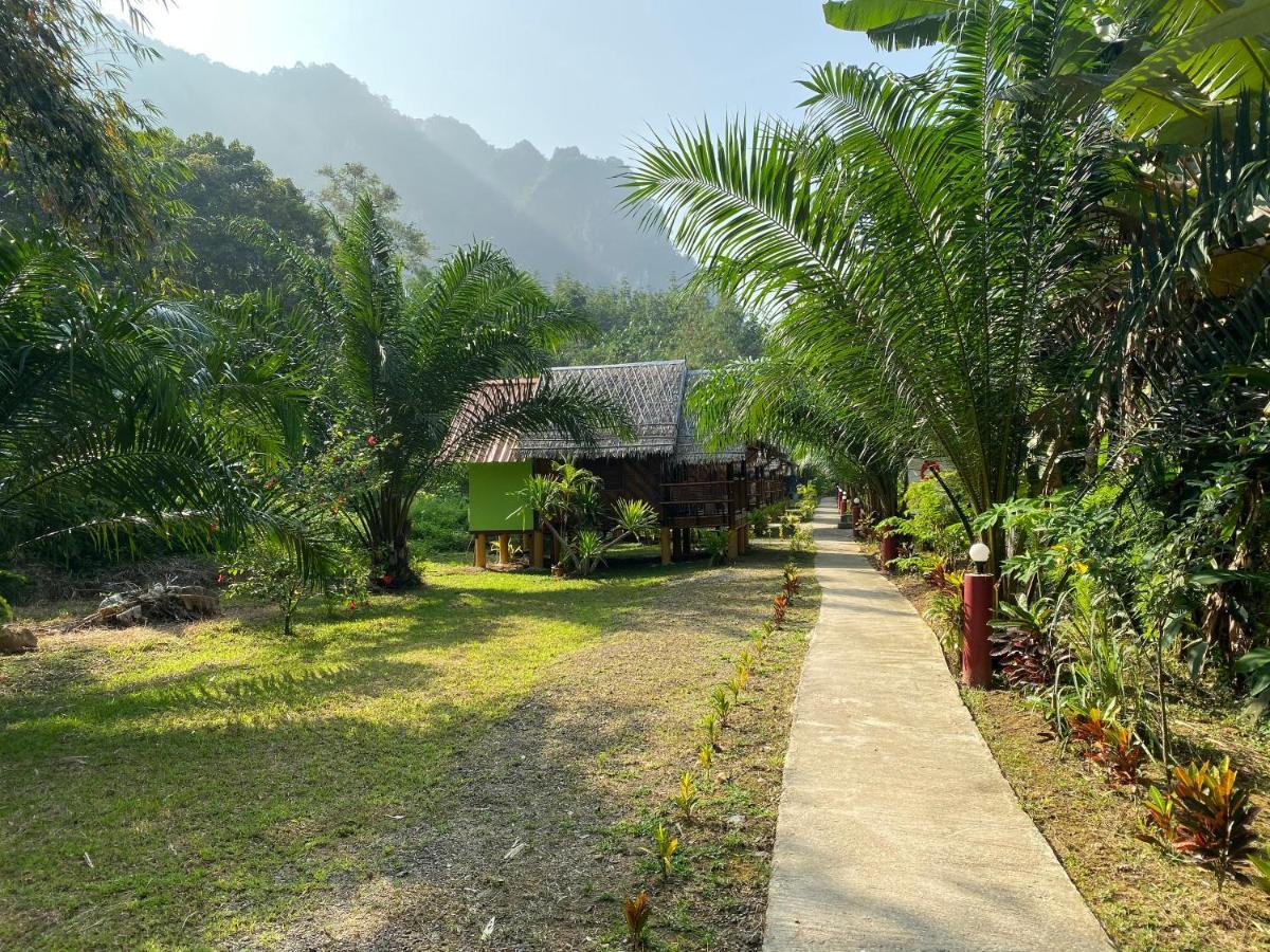 Khaosok Bamboo Huts Resort Khao Sok National Park