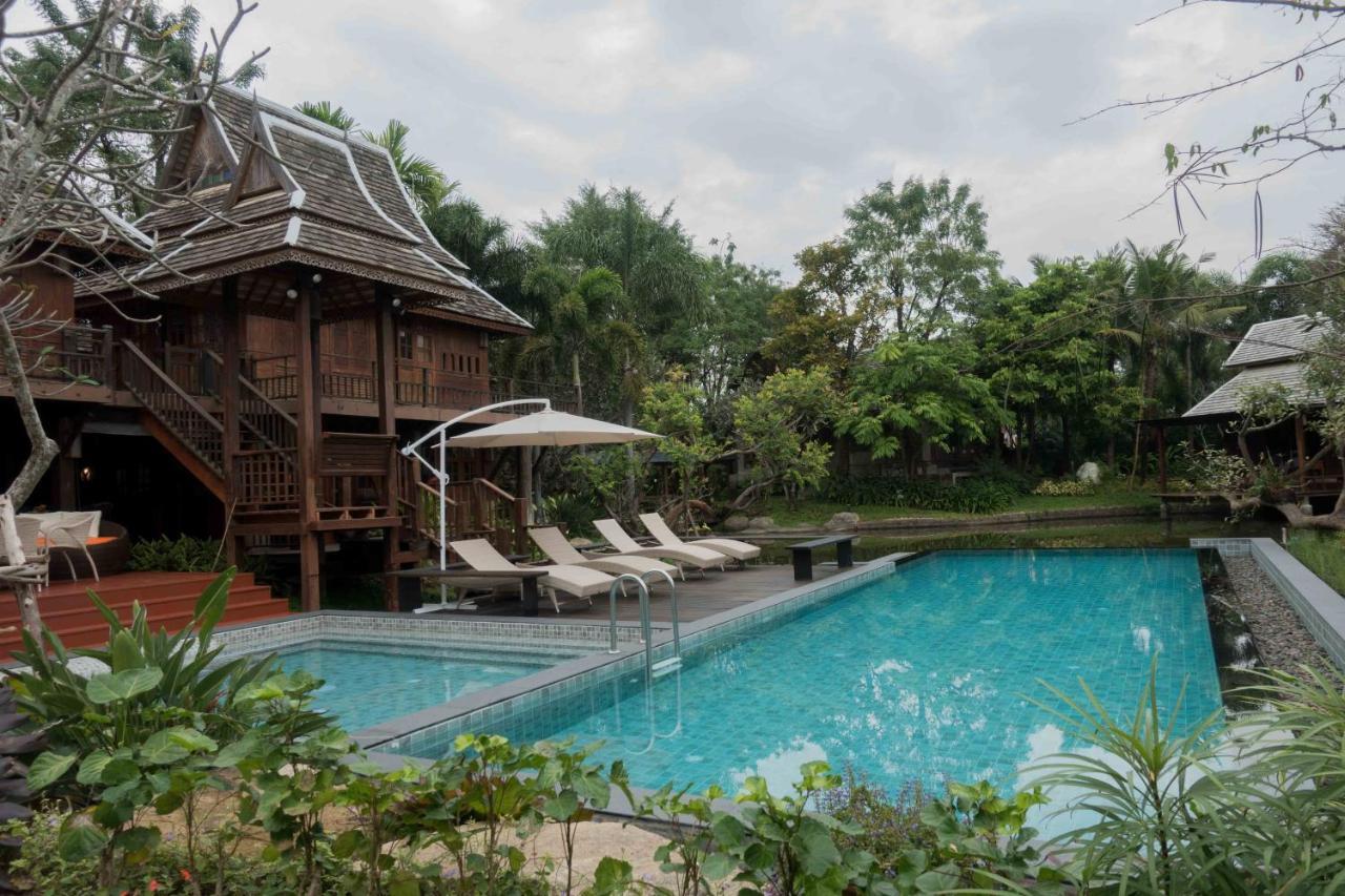 Baansuwanburi - บ้านสุวรรณบุรี 3*