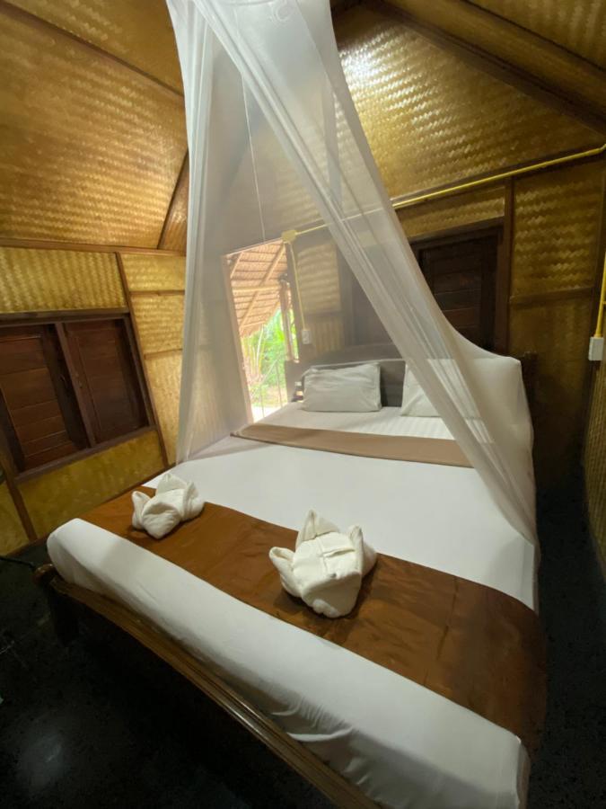 Khaosok Bamboo Huts *
