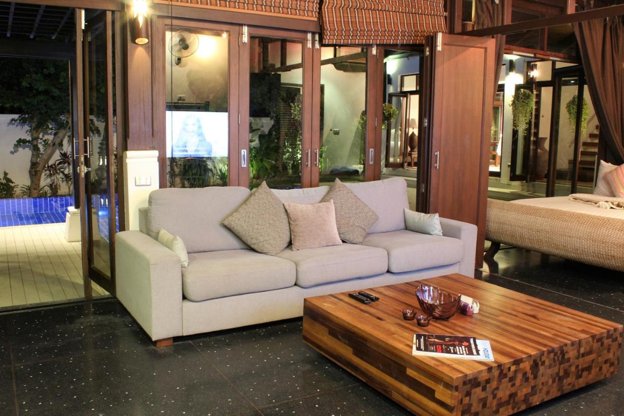 Villa Front Ban Bang Po