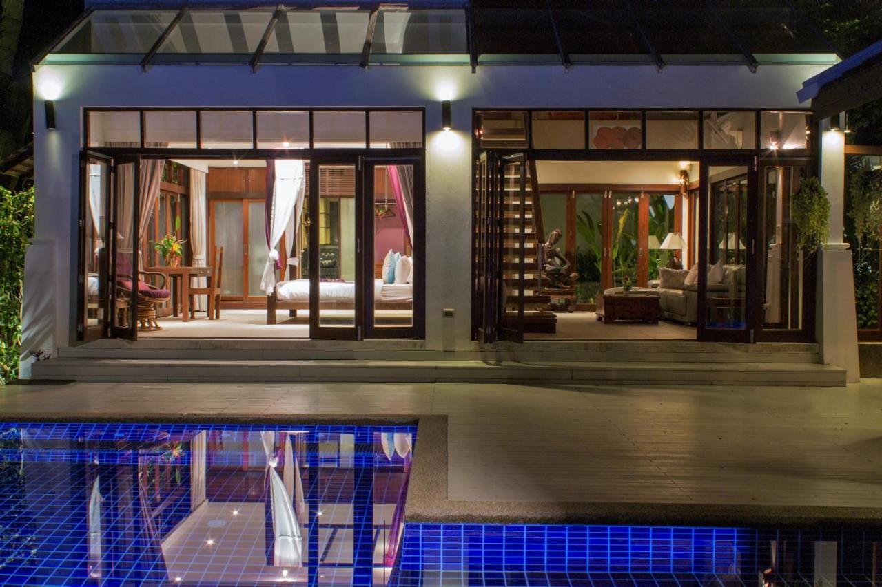 Villa Front