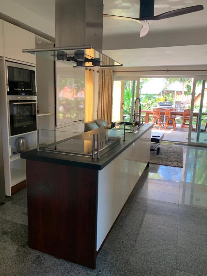Halfmoon House Guest house *