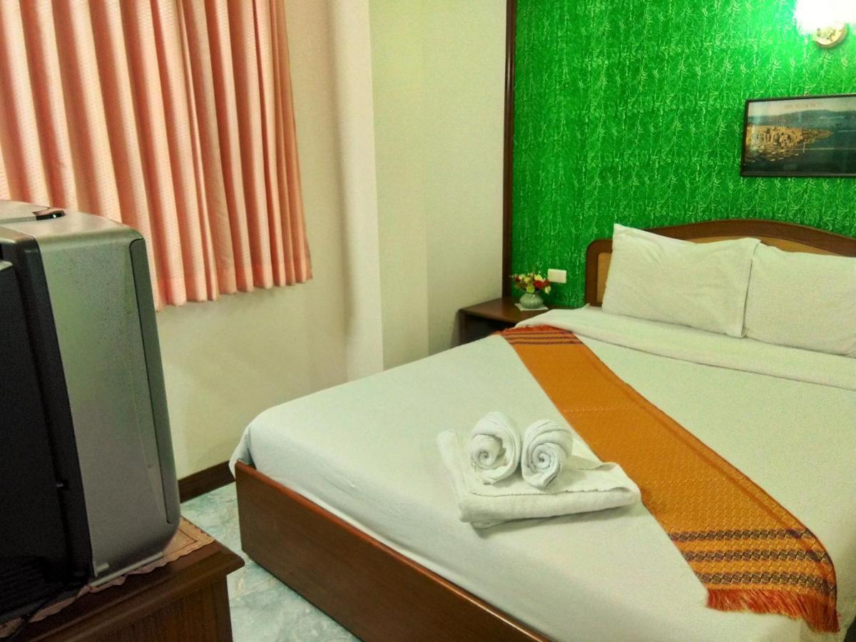 Thepparat Guest house