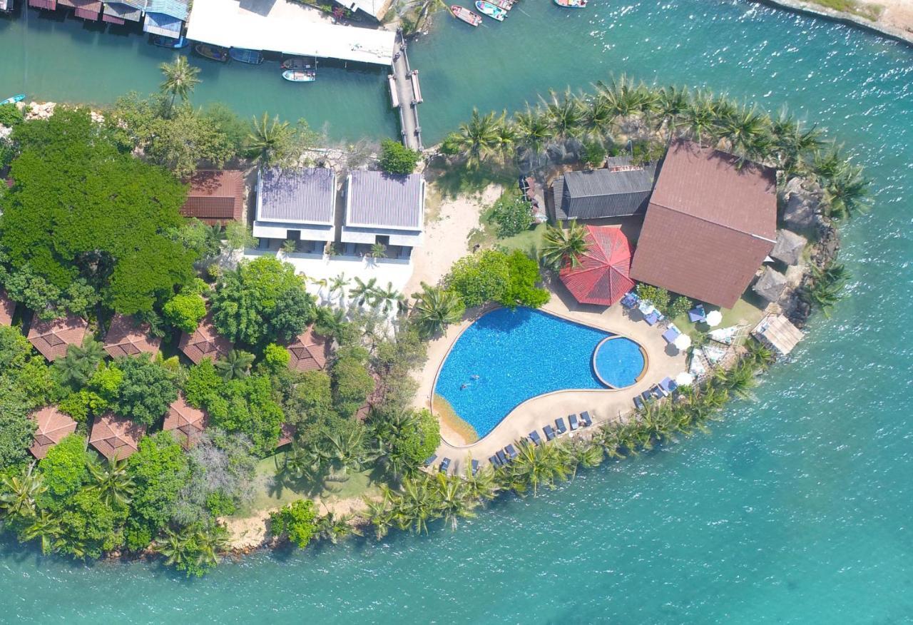 Coral Resort 2*