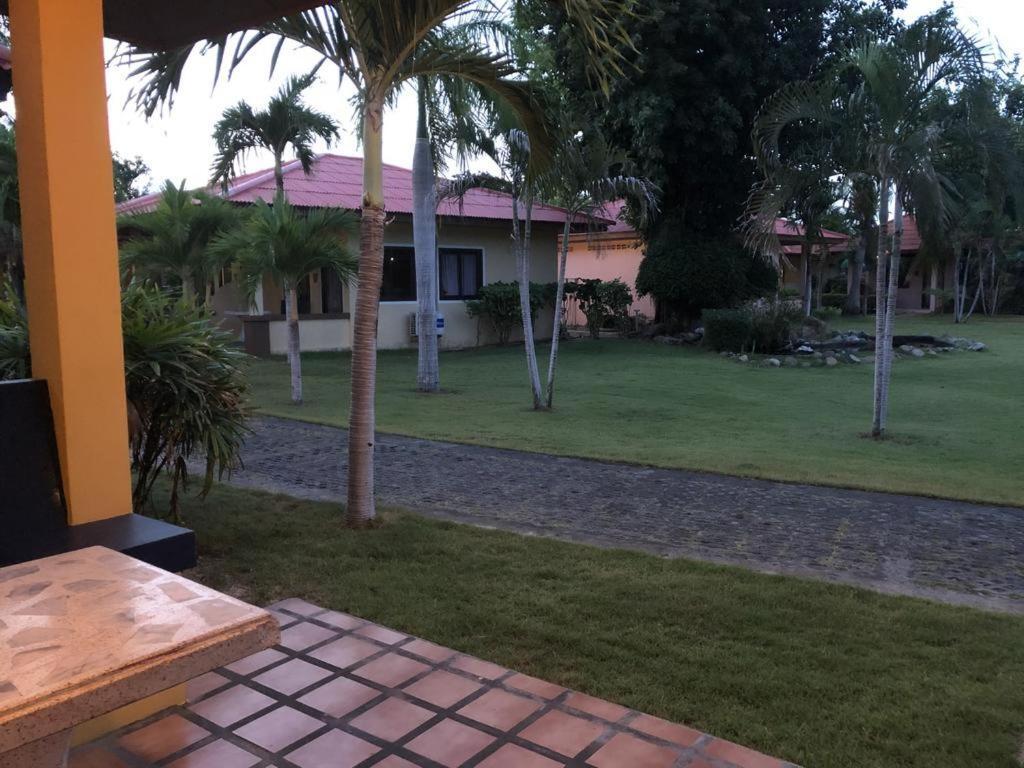 Resort Samui Mermaid Beachfront