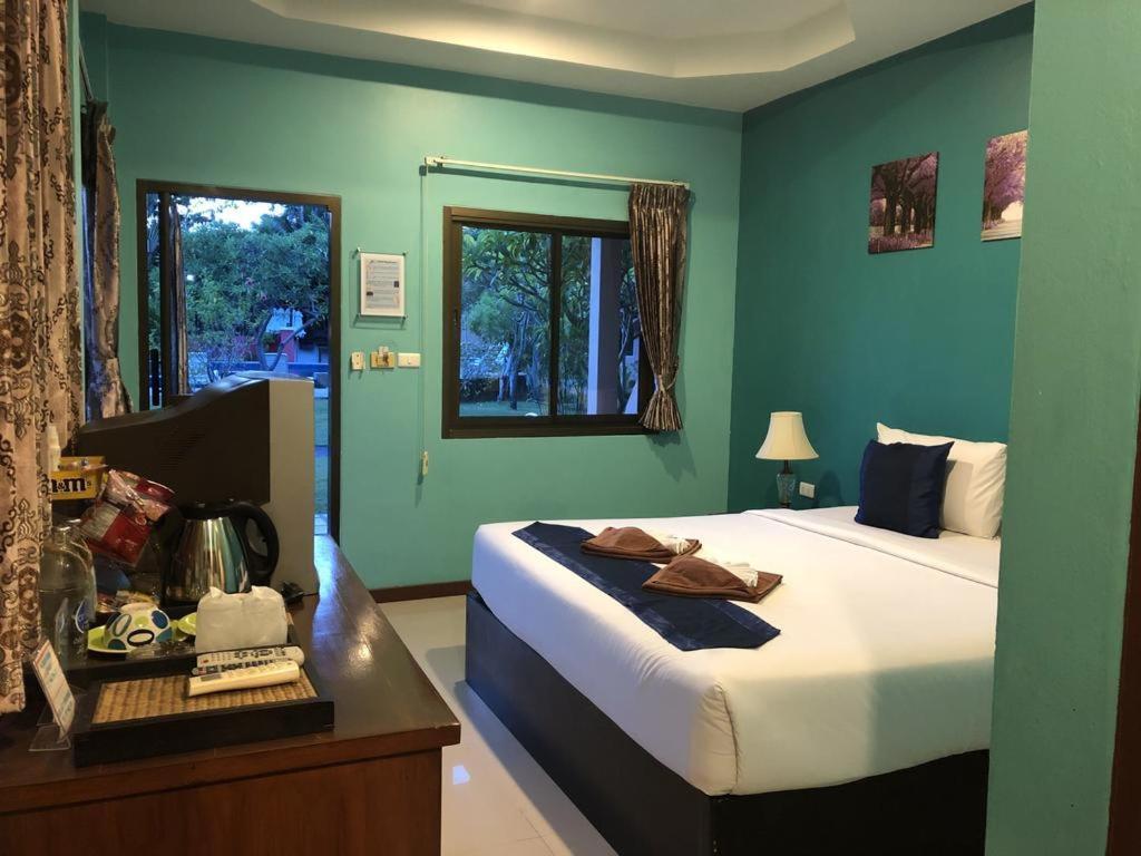 Resort Samui Mermaid Beachfront