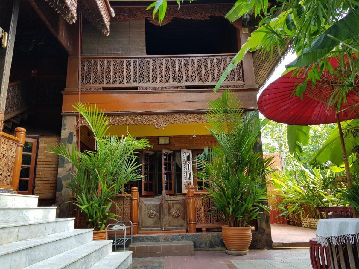 Casa de hóspedes Siri House