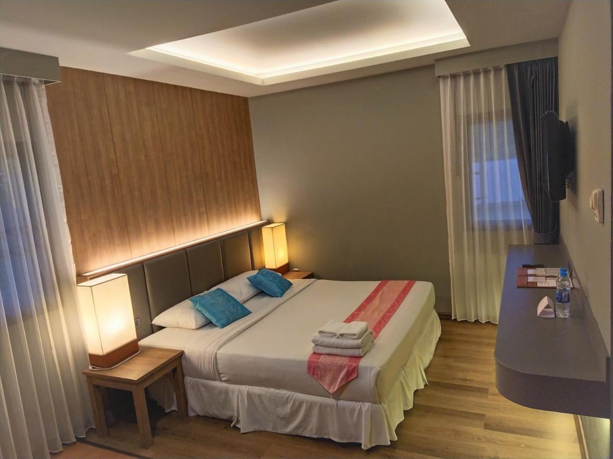 Chang Buri & Hillside Resort 3*