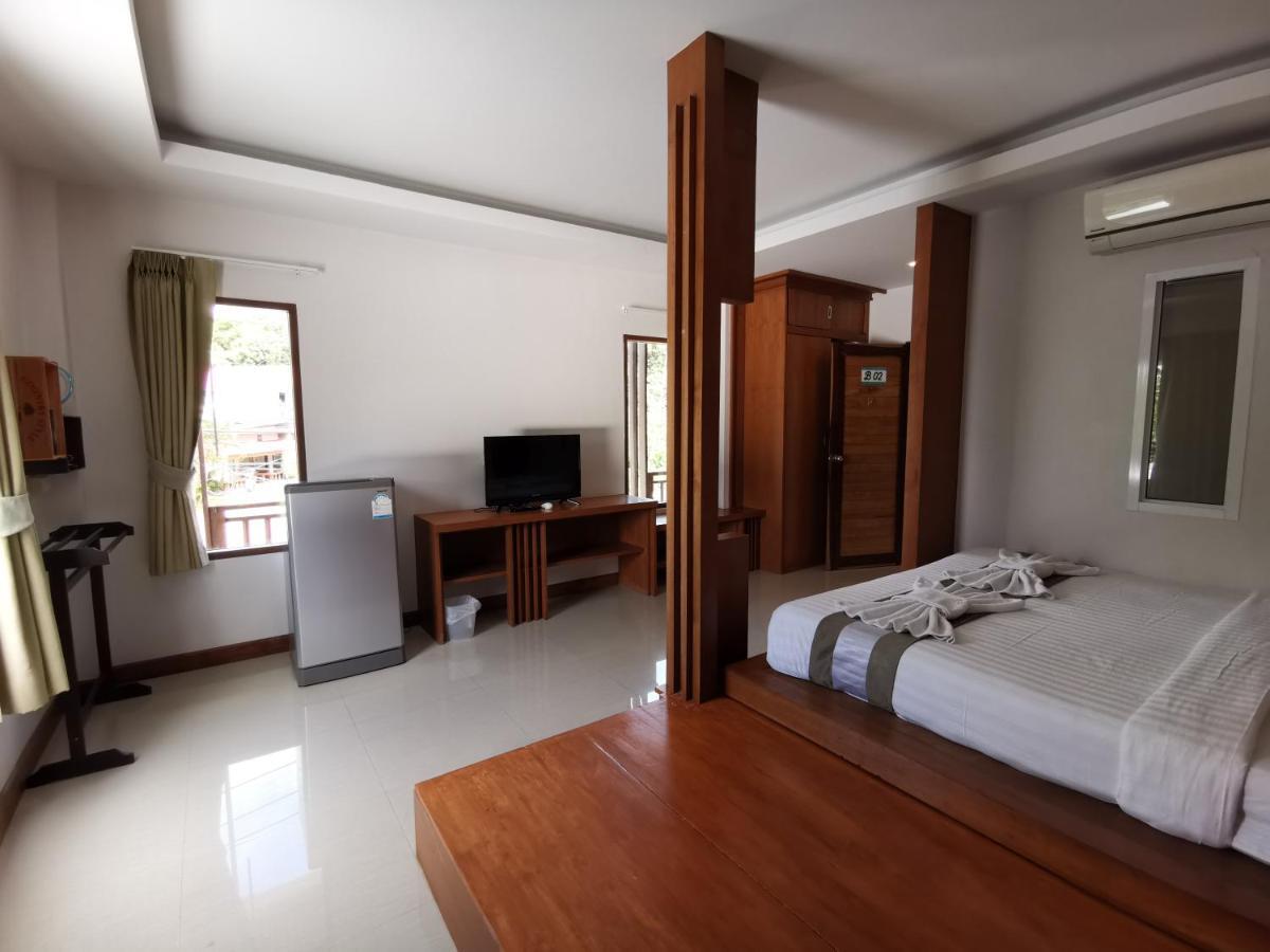 Guest house The Peace Tara House 2*