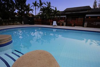 Rim Tara Boutique 3*