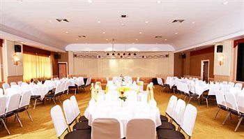 Golden Crown Grand Hat Yai
