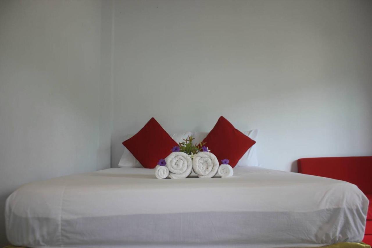 Baan Sri Lanta Koh Lanta