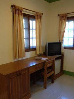 Phuwadee Resort 3*