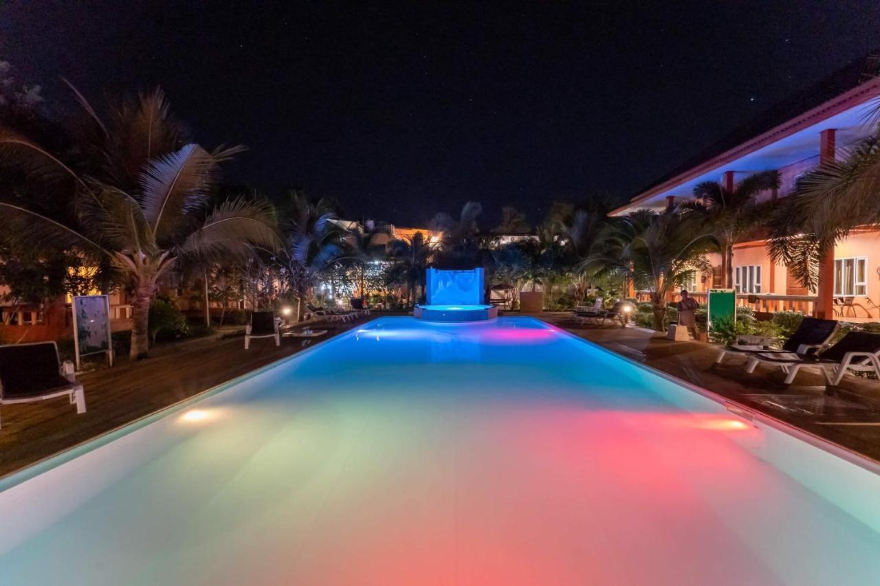 Peaceful , Long - Resort