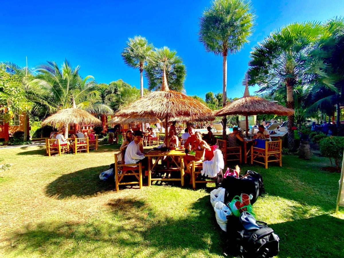 Resort Peaceful , Long -