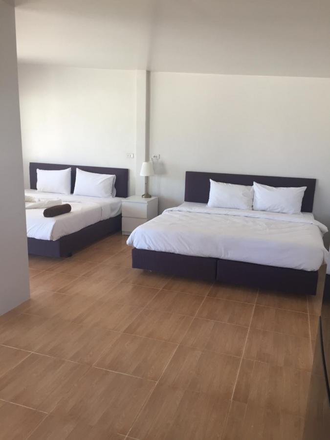 Khaolak Hillside Guest house