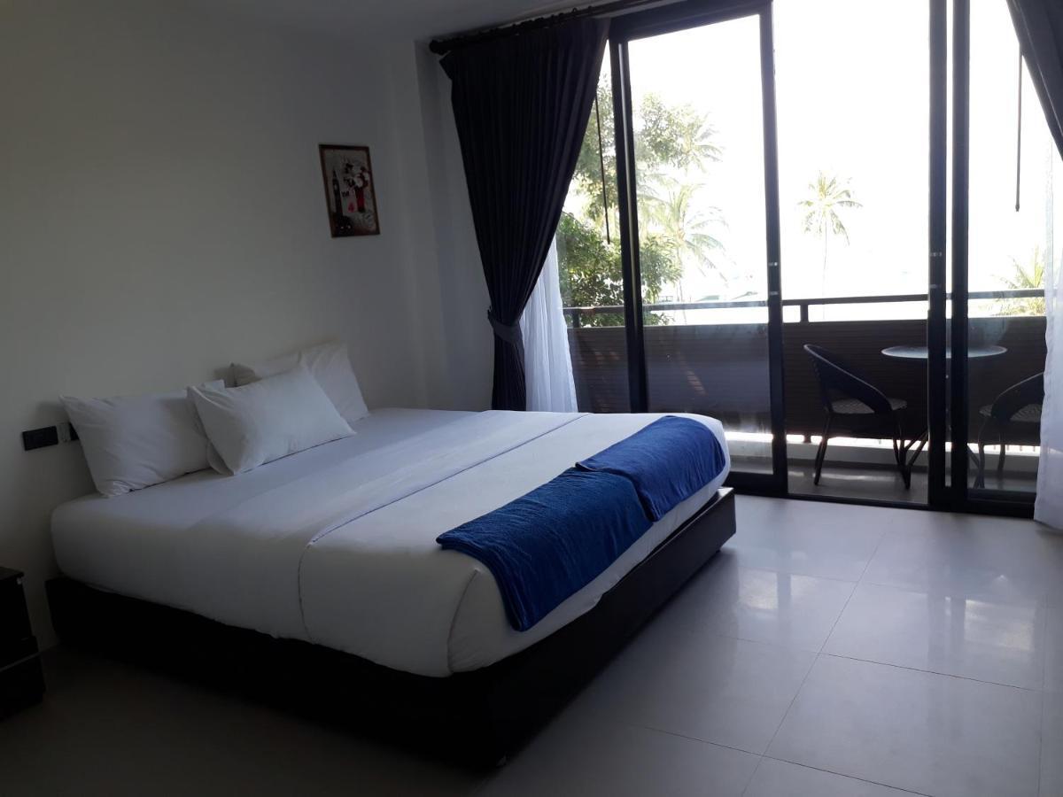 Sunset Marina Hotel 2*
