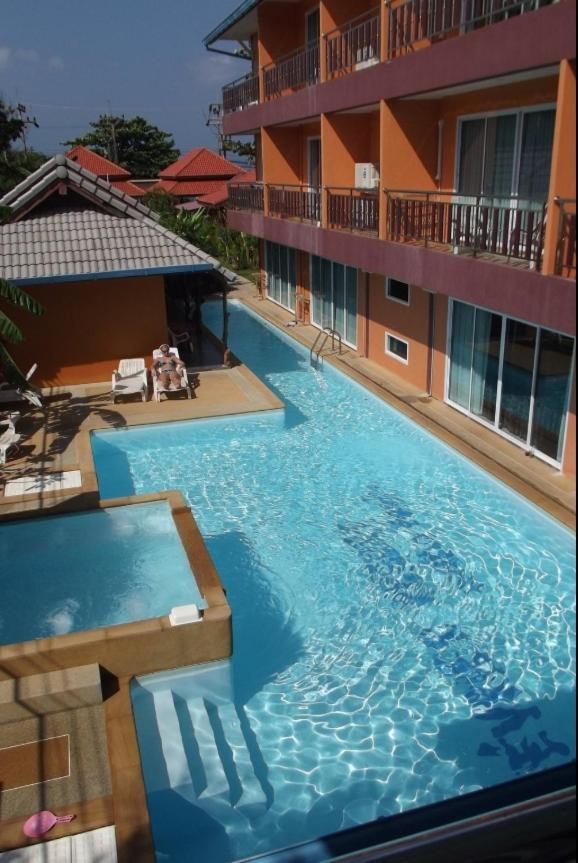 Lanta Fevrier Hotel Koh Lanta