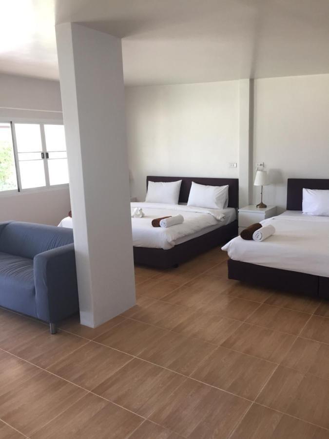 Khaolak Hillside Guest house 2*
