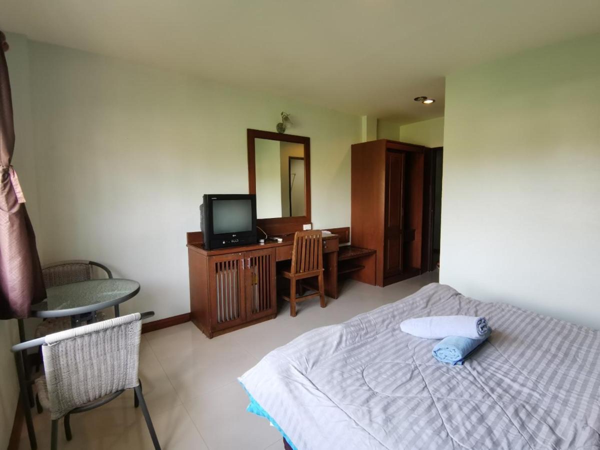 Oyo 616 Bonita House Samui Hotel 2*