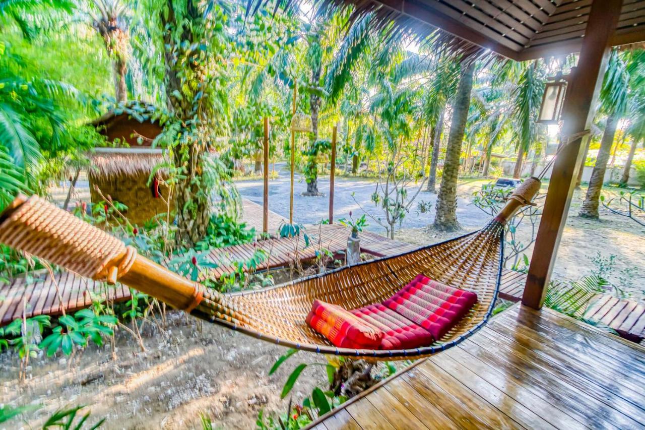 Guest house Baan Suan 2*