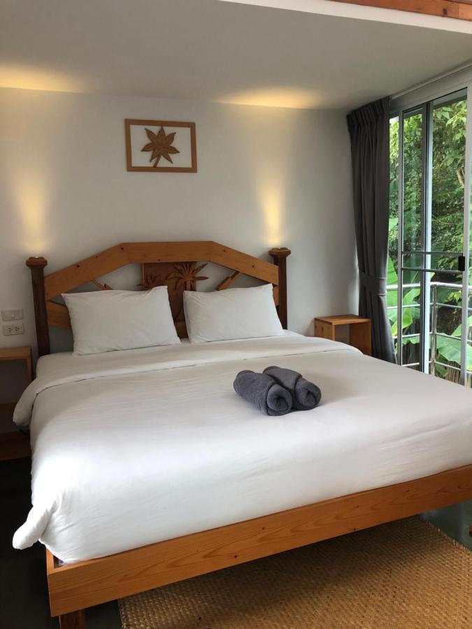 Baan Boom Boxes Eco Friendly Resort