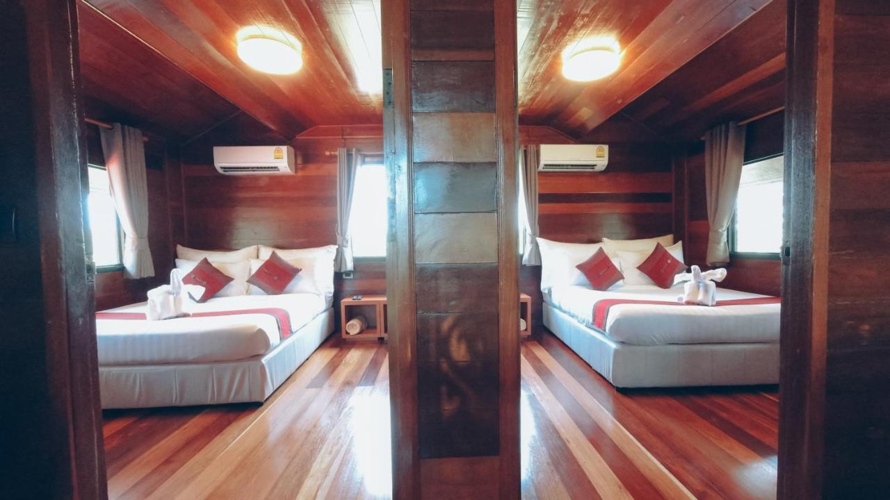 Resort A-star Phulare Valley,